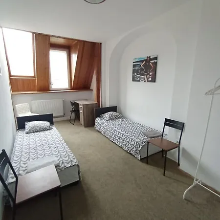 Centrum Lwowska * Varsó